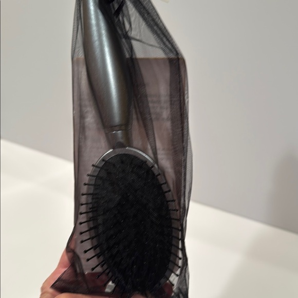 Aria Black and Silver Professional Hair Brush - Picture 3 of 3